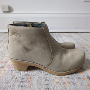 Dansko Taupe Maria Boots 9